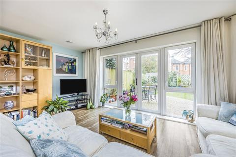 4 bedroom end of terrace house for sale, Longley Road, Graylingwell, Chichester, West Sussex, PO19