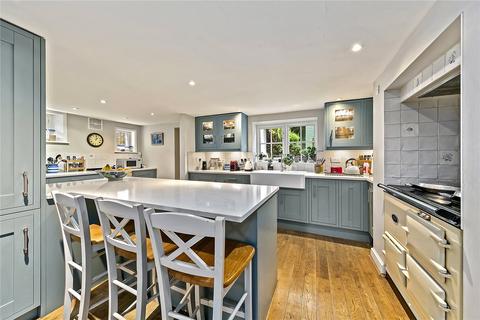 155 Sheen Road, Richmond, TW9 1YS