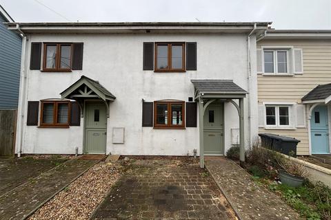 3 bedroom semi-detached house to rent, Mill Road, Yarmouth