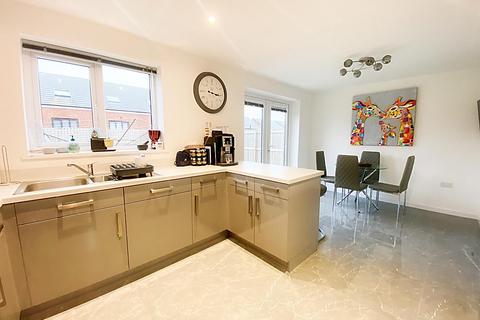 3 bedroom detached house for sale, Swallow court, East Benton Rise, Wallsend