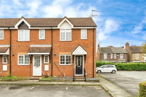 2 bedroom end of terrace house for sale, Falcon Close, Bedfordshire LU6