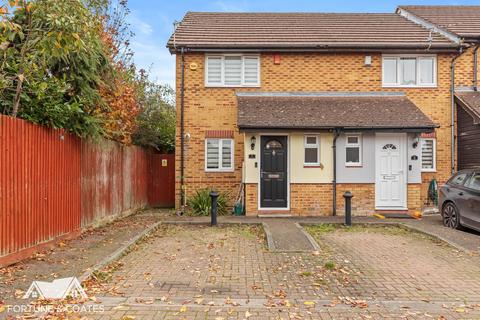 2 bedroom end of terrace house for sale, Burley Hill, Harlow