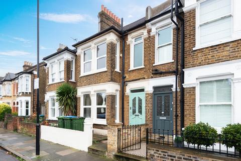 25 Banchory Road, London, SE3 8SL