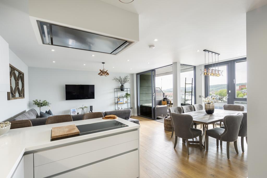 Kitchen to living