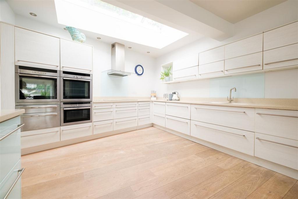 Parry Tranquil Place Looe64.JPG
