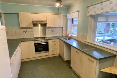 3 bedroom bungalow for sale, Denby View, Thornhill, Dewsbury, WF12