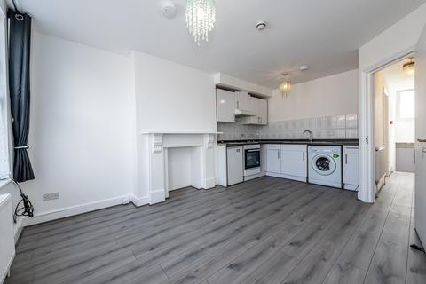 2 bedroom flat to rent, Kilburn Lane, London W9