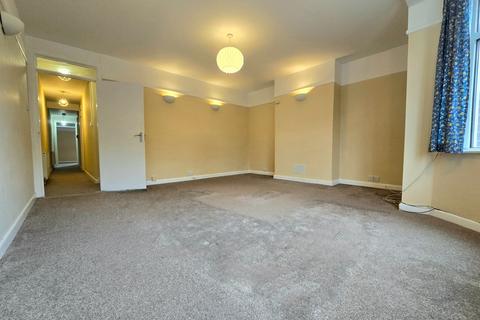 2 bedroom maisonette to rent, Hill Lane, Shirley