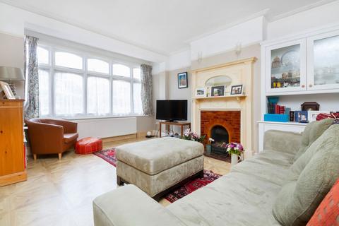 26 Loxton Road, London, SE23 2ET