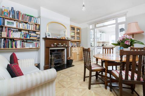 26 Loxton Road, London, SE23 2ET