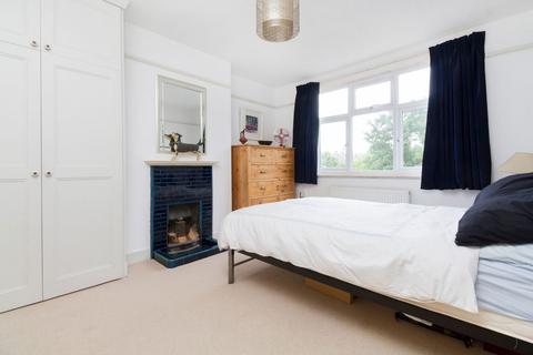 26 Loxton Road, London, SE23 2ET
