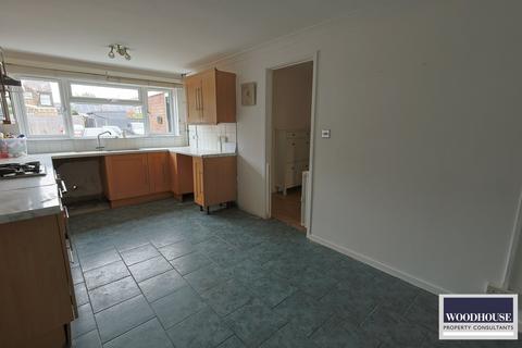 4 bedroom terraced house to rent, Rowan Drive, Broxbourne EN10