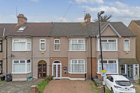 29 Clinton Crescent, Ilford, IG6 3AH