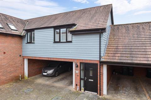 2 bedroom coach house for sale, Teddington Drive, West Malling, Kent