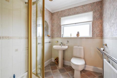 13 Anglesey Close, Andover, SP10 2HP