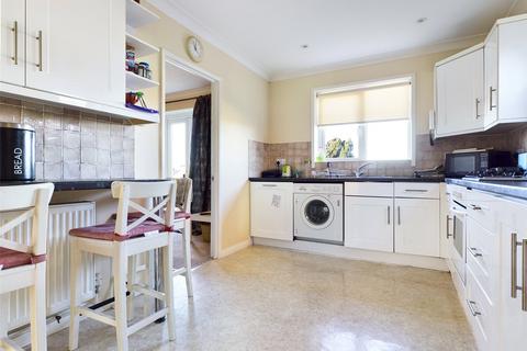 4 bedroom terraced house to rent, Staplefield Drive, Brighton, East Sussex, BN2