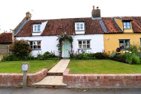 2 bedroom end of terrace house to rent, Mill Street, Isleham, Ely