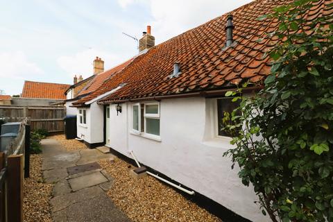 2 bedroom end of terrace house to rent, Mill Street, Isleham, Ely