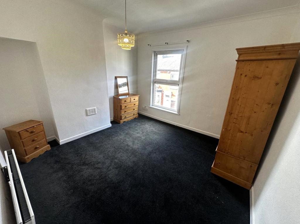 57 Shuttleworth Road