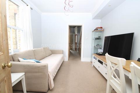 2 bedroom flat for sale, Elm Road, New Malden