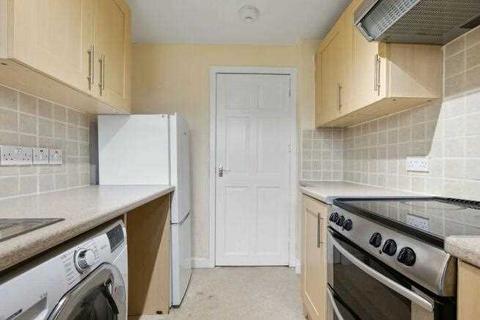 2 bedroom apartment to rent, Struthers Crescent, East Kilbride