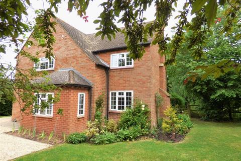 3 bedroom cottage to rent, Nr. Preston On Stour