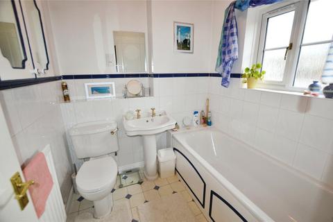 3 bedroom semi-detached house for sale, Eastfield Road, Laindon, Basildon, Essex, SS15