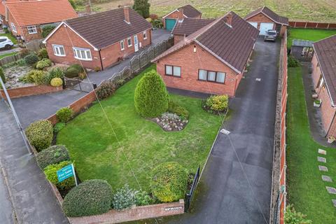 3 bedroom detached bungalow for sale, Main Street, Gowdall, Goole