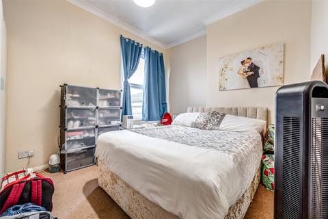 1 bedroom flat for sale, Rowlands Road, Worthing, West Sussex, BN11