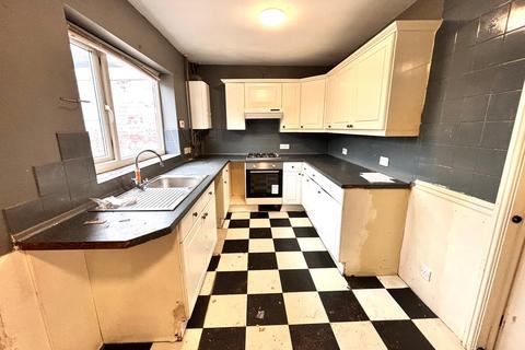 2 bedroom terraced house for sale, Dickinson Drive, Walsall, WS2