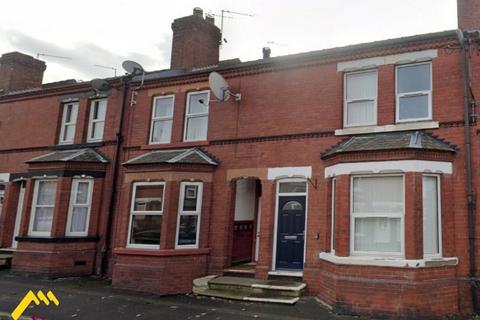 3 bedroom terraced house to rent, Earlesmere Avenue, Doncaster DN4