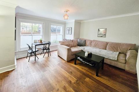 1 bedroom apartment for sale, North Street, Carshalton