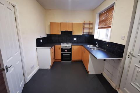 2 bedroom terraced house to rent, Gregson Street, Co Durham, DH7