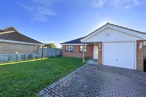 3 bedroom detached bungalow to rent, Aberdale Road, Polegate BN26