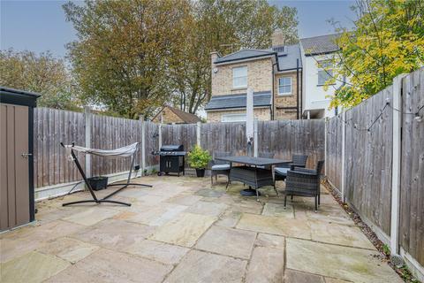 2 bedroom apartment for sale, Cambridge Road, Southend-on-Sea, Essex, SS1