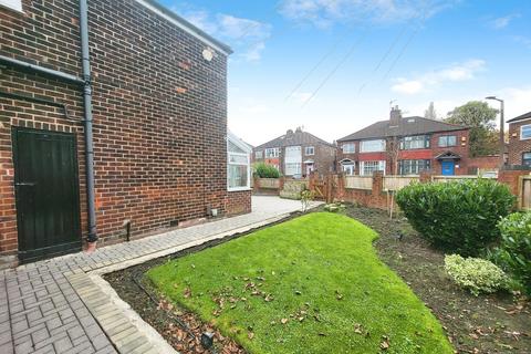 3 bedroom semi-detached house to rent, Marton Grove, Heaton Chapel, Stockport, SK4