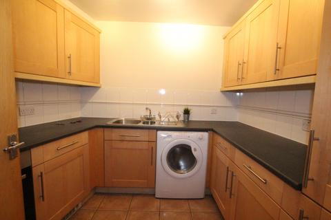 2 bedroom apartment to rent, St. Peters Street, Maidstone ME16