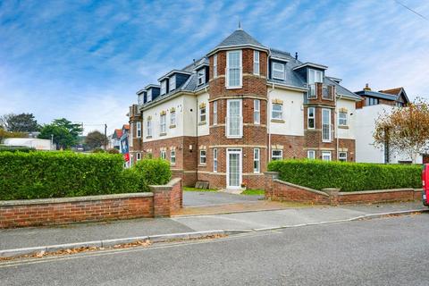 2 bedroom apartment for sale, Burtley Road, Bournemouth BH6