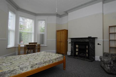 7 bedroom house to rent, 16 Lipson Road, Plymouth PL4