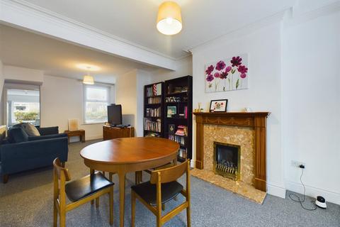 3 bedroom terraced house for sale, Avondale Road, Lancaster