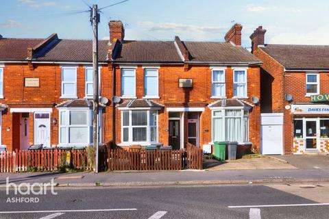 3 bedroom terraced house for sale, Beaver Road, Ashford