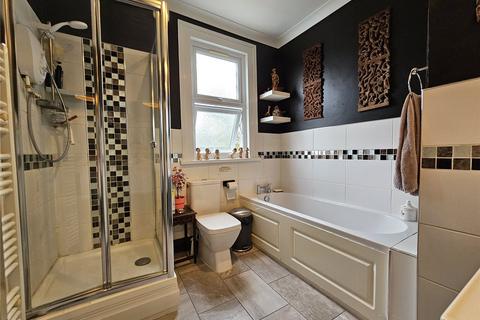 65 Ardgowan Road, London, SE6 1UX