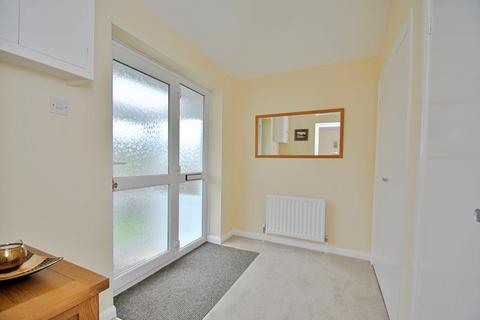 2 bedroom flat for sale, Grange Road, Broadstone BH18