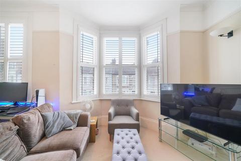 1 bedroom flat for sale, Norroy Road, Putney