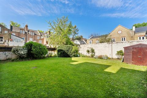 undefined, Nightingale Lane, Wanstead