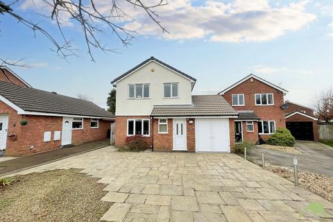 4 bedroom detached house for sale, Duckworth Drive, Preston