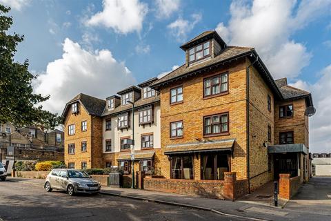 2 bedroom apartment for sale, Nightingale Lane, Wanstead