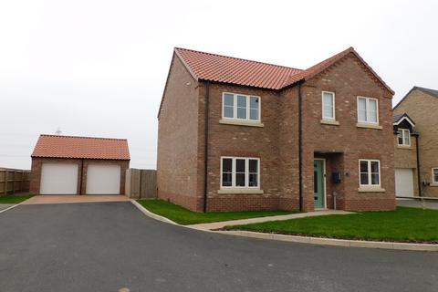 3 bedroom detached house for sale, Redwood Close, Holbeach