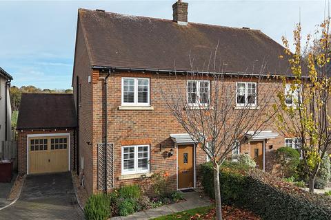 3 bedroom semi-detached house to rent, Halnaker Nr Chichester, West Sussex