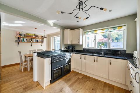 10 Bow Bridge View, Tadcaster, LS24 8JU